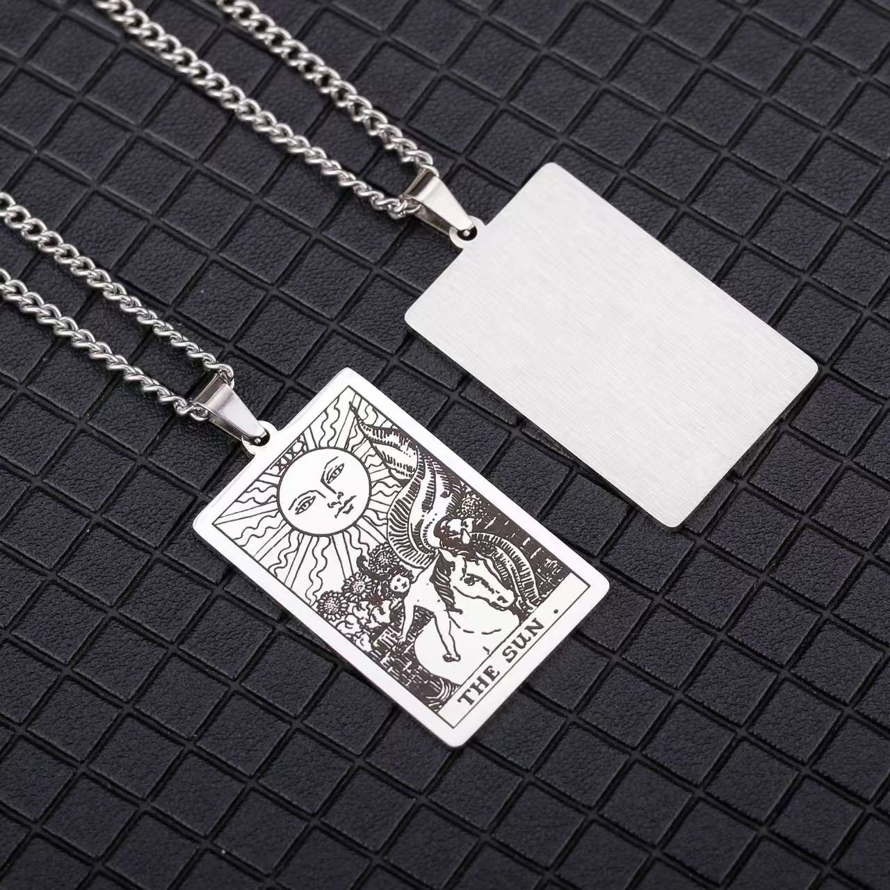 Custom Stainless Steel Tarot Card Pendant Necklace – Personalized Gothic Jewelry OEM