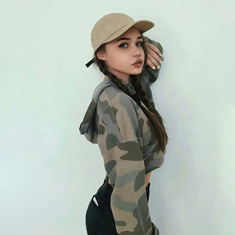 Custom Women’s Camouflage Print Cropped Hoodie – Private Label Streetwear OEM