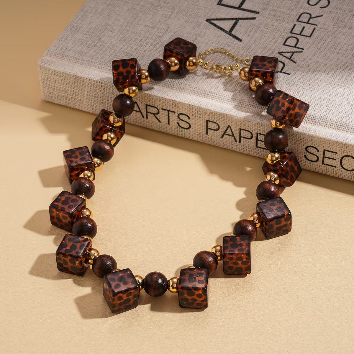 Custom Handcrafted Amber-Style Statement Necklace Collection – Private Label Jewelry OEM