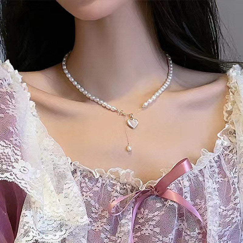 Natural freshwater pearl necklace for women, lightweight luxury Baroque heart-shaped mother-of-pearl collar chain, popular neckpiece, high-end accessory