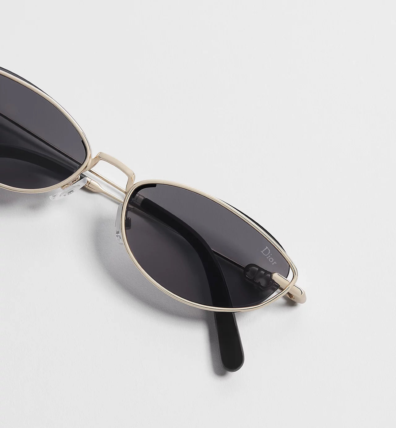 Petit CD B1U Gray Gradient Oval Sunglasses /Reference: PTCDB1UXR_D0A0