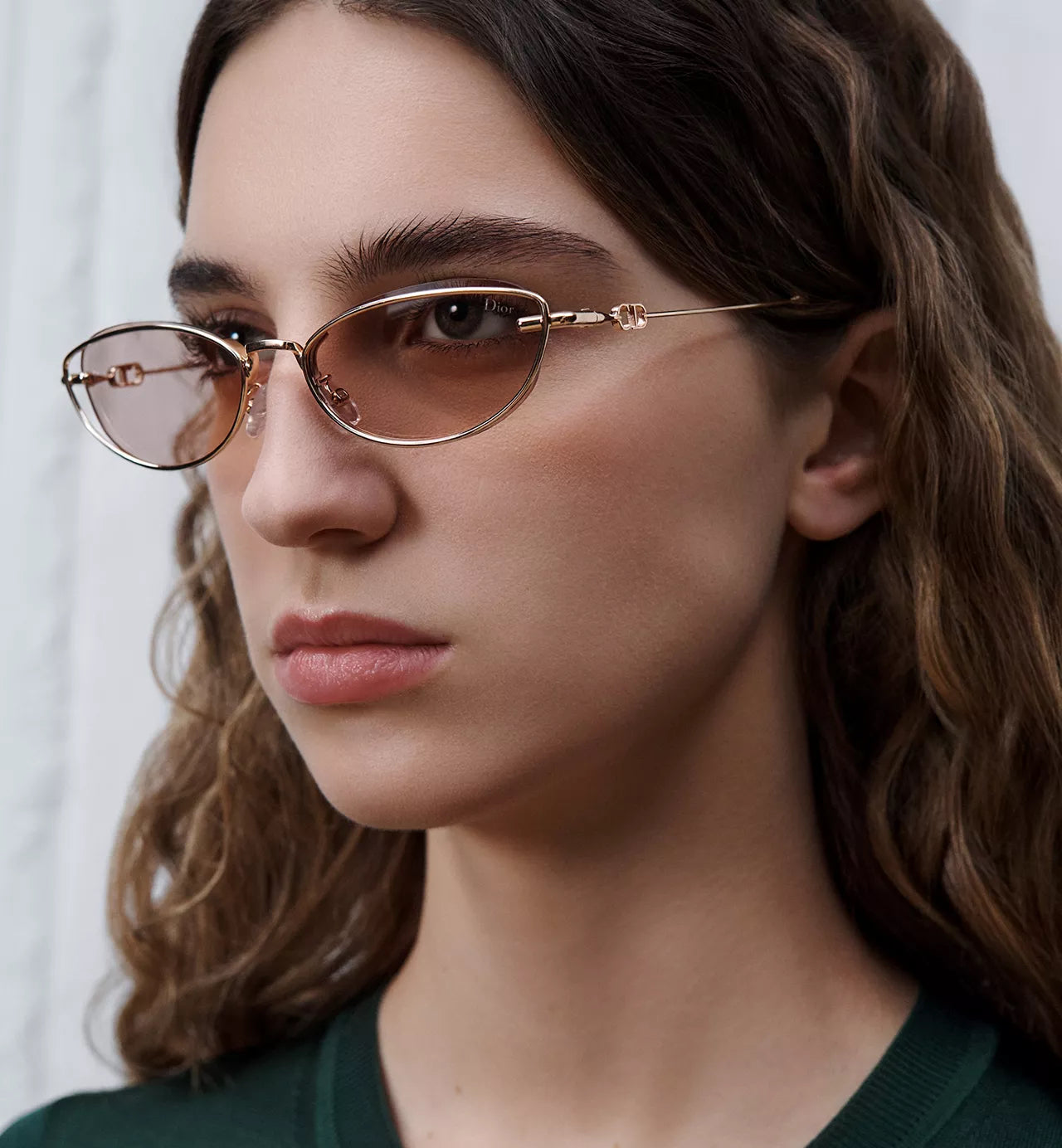 Petit CD B1U Light Pink Oval Sunglasses /Reference: PTCDB1UXR_E0M0