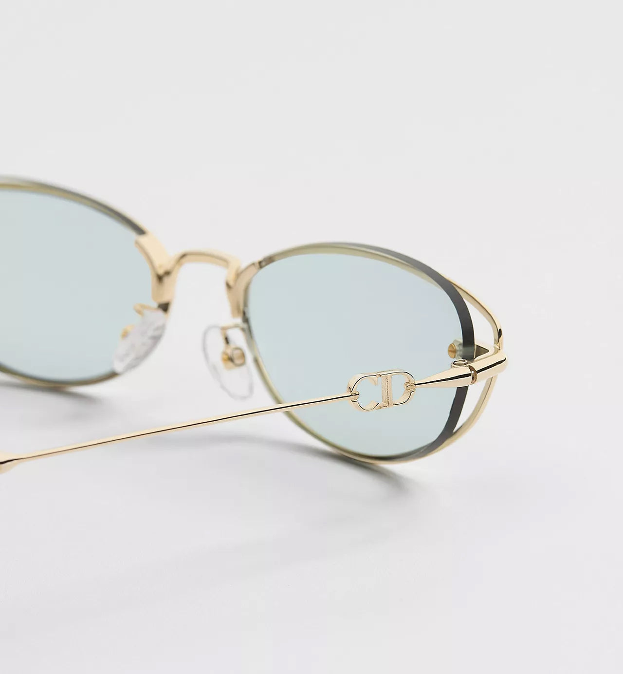 Petit CD B1U Light Blue Oval Sunglasses /Reference: PTCDB1UXR_B0B0