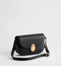 Medium Dior Médaillon Flap Bag Black Grained Calfskin /Reference: M3920QDWP_M900