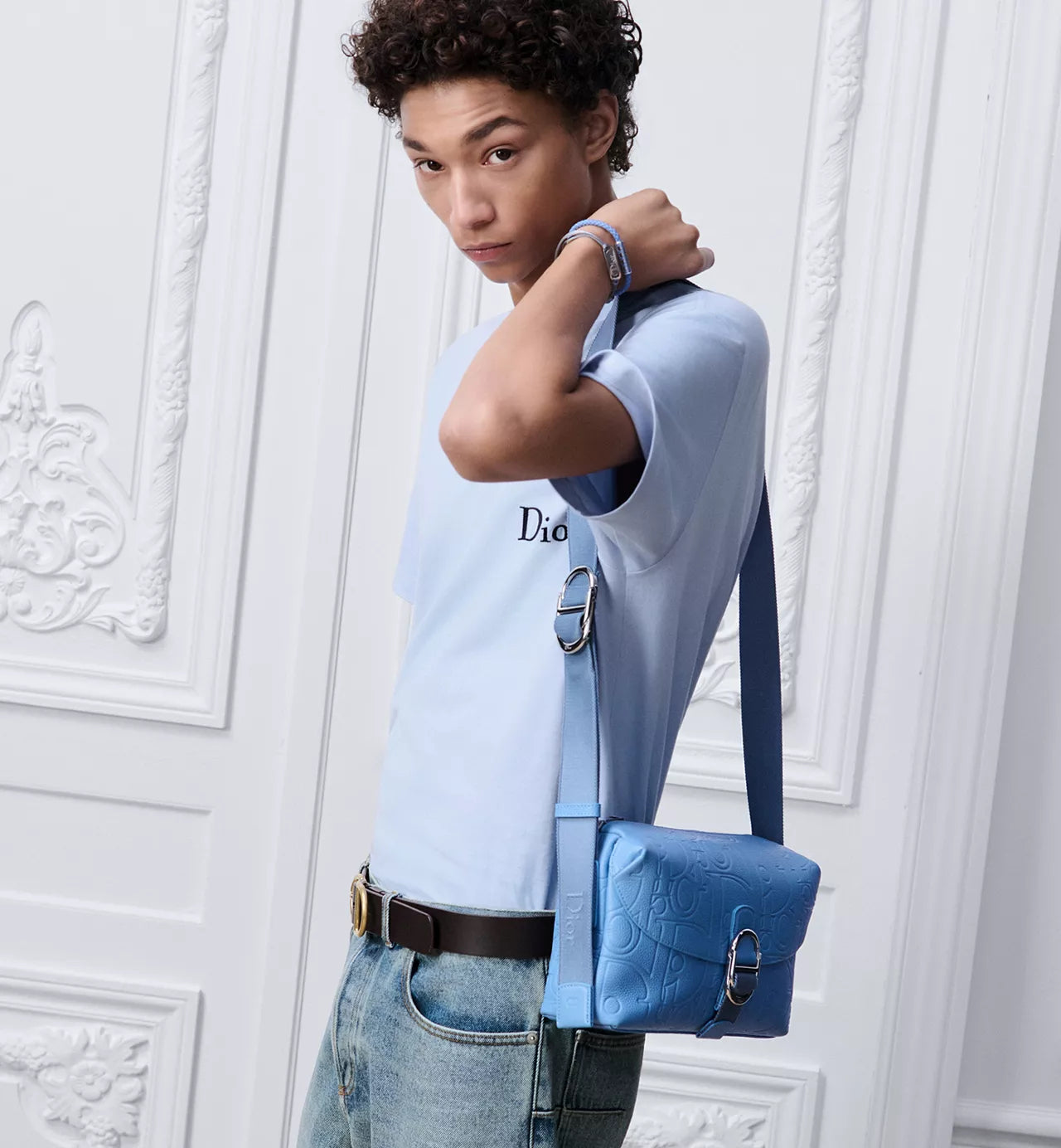 Dior Jett Zipped Messenger Bag Myosotis Blue Dior Gravity Leather /Reference: 1DBPO471MLL_H522