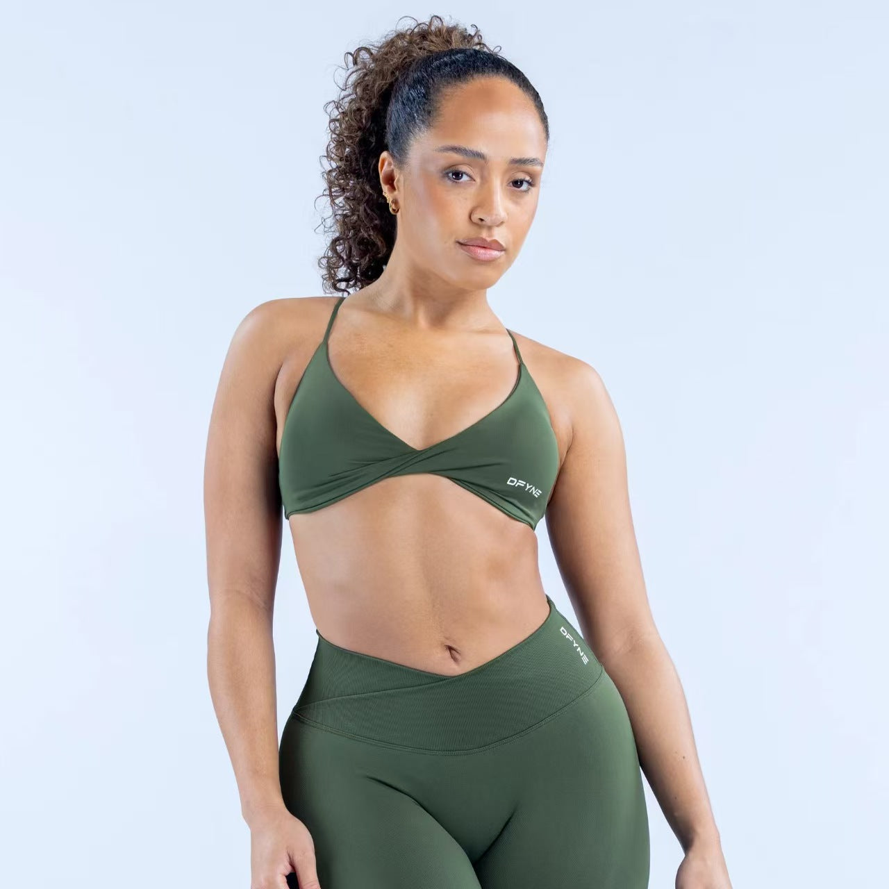 Custom Women’s High-Waisted V-Waist Seamless Biker Shorts – Private Label Yoga & Gym Activewear OEM