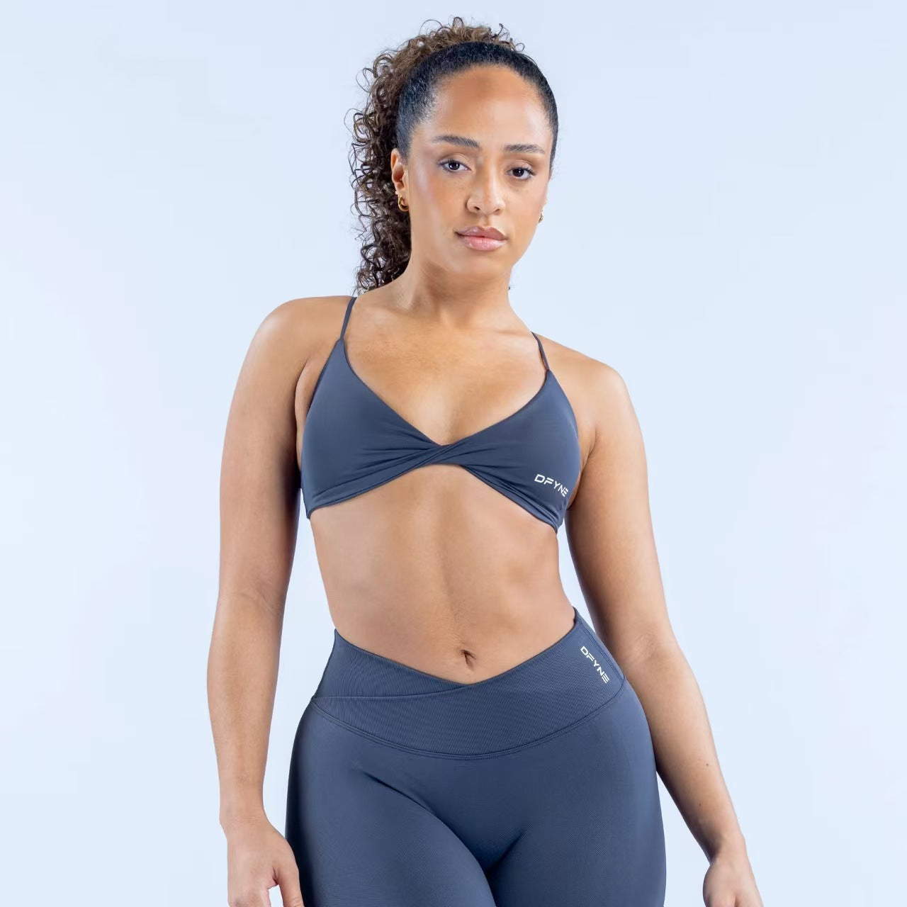 Custom Women’s High-Waisted V-Waist Seamless Biker Shorts – Private Label Yoga & Gym Activewear OEM