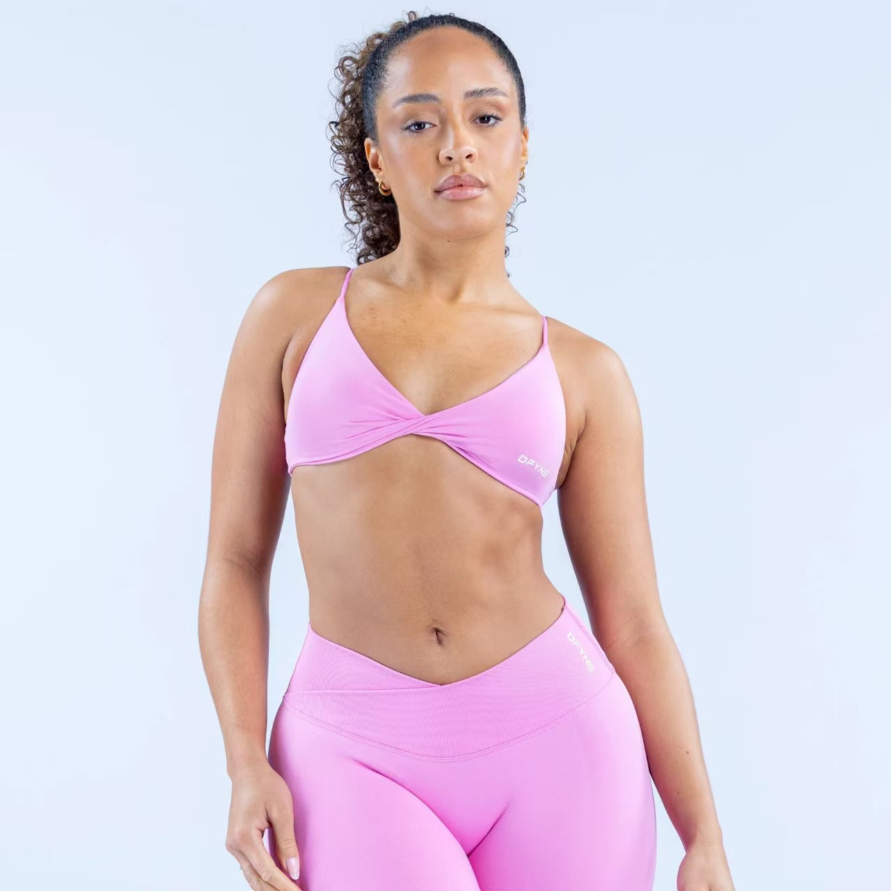 Custom Women’s High-Waisted V-Waist Seamless Biker Shorts – Private Label Yoga & Gym Activewear OEM