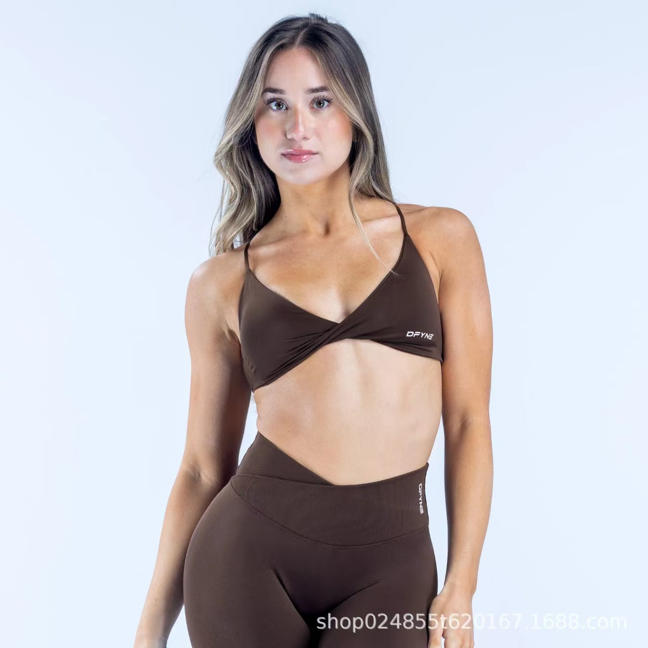 Custom Women’s High-Waisted V-Waist Seamless Biker Shorts – Private Label Yoga & Gym Activewear OEM