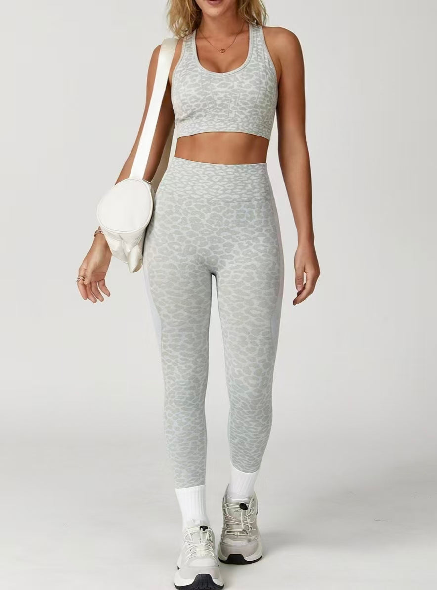 Custom Pink Leopard Print Sports Bra & High-Waisted Leggings Set – Private Label Activewear