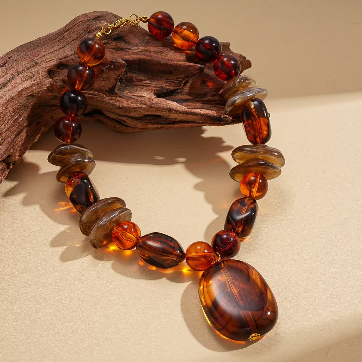 Custom Handcrafted Amber-Style Beaded Pendant Necklace – Private Label Statement Jewelry OEM