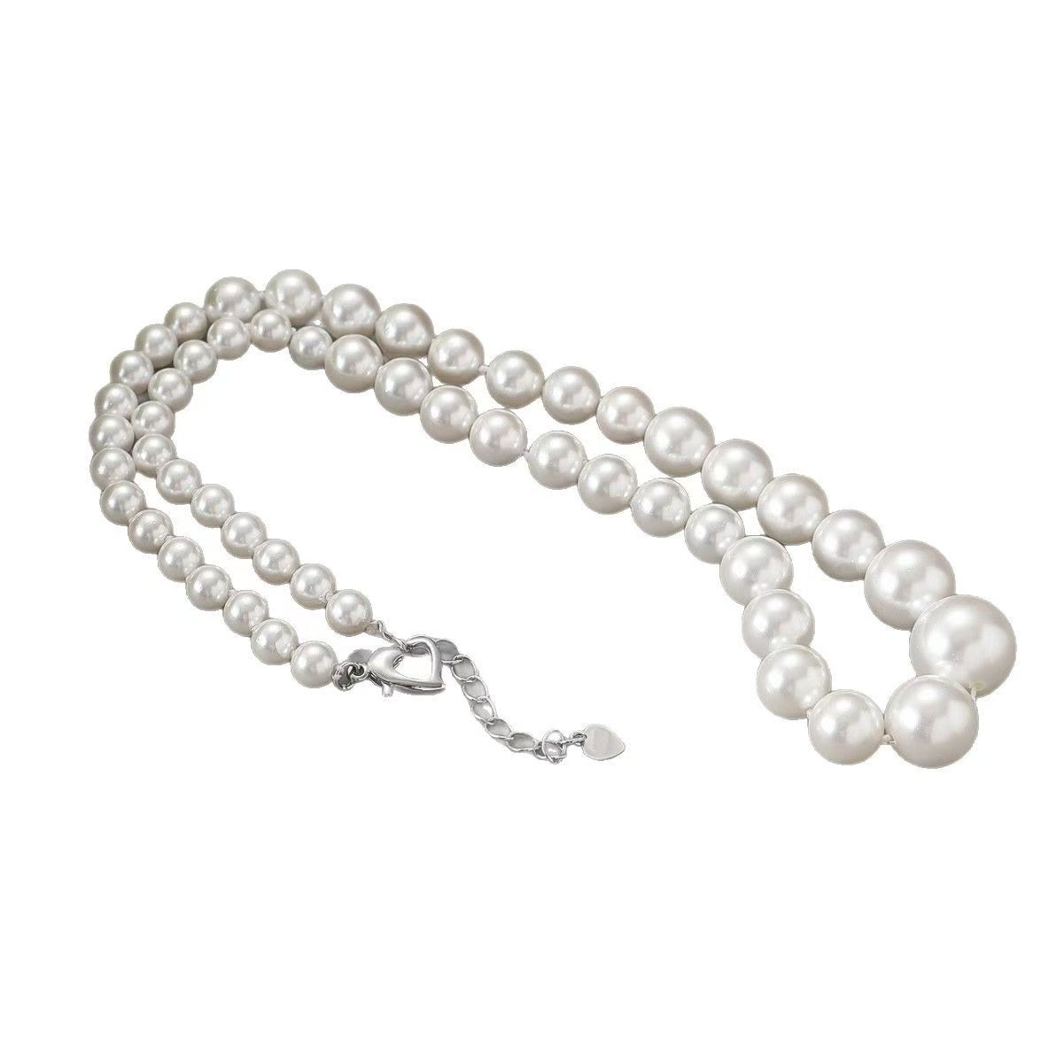 Cross-border European and American white pearl necklace for women, lightweight luxury design, niche concept, high-end feel, fashionable style, neck chain, collar chain, luxury