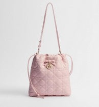 Adiorable Mini Bucket Bag Soupir Pink Cannage Lambskin /Reference: S2611OUQA_M19N