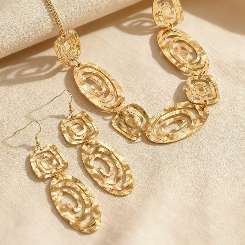 Custom Handcrafted Hammered Gold Spiral Jewelry Set – Statement Necklace & Earrings | Private Label OEM