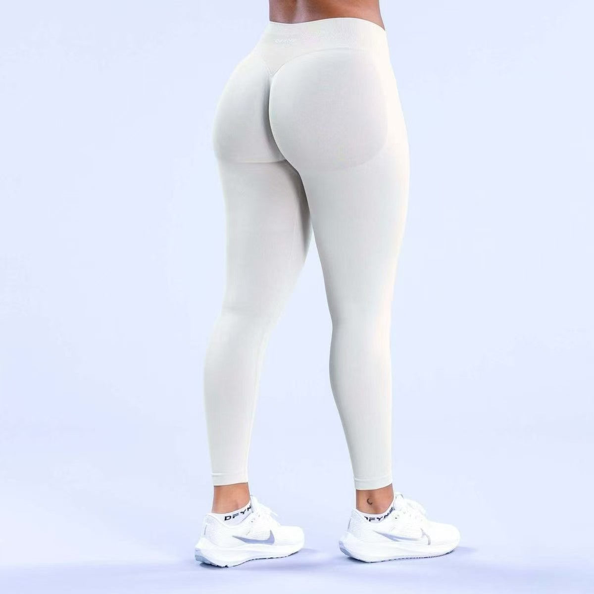 Custom Women’s Scrunch Butt Seamless Leggings High-Waisted Glute Contouring Gym Tights | Private Label Activewear OEM